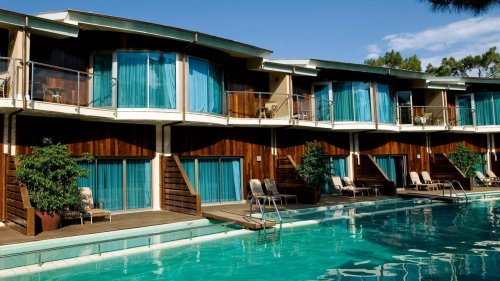 Koulutusleiri - Cornelia Deluxe Resort - 